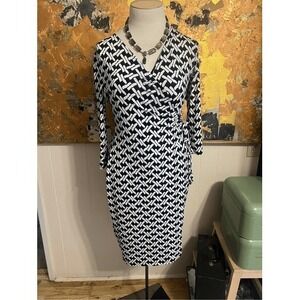 GILLI Stitch Fix Women's M Medium Navy Blue White 3/4 Sleeve Faux Wrap Dress